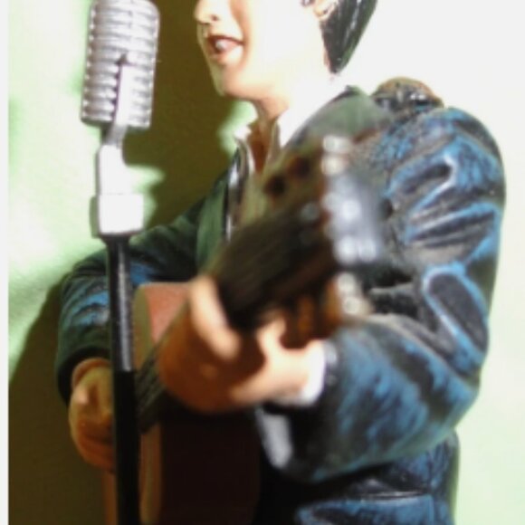 ELVIS PRESLEY BUNDLE 4 QTY ACTION FIGURES DOLLS TEEN IDOL JAILHOUSE ROCK HAYRIDE - Picture 3 of 12